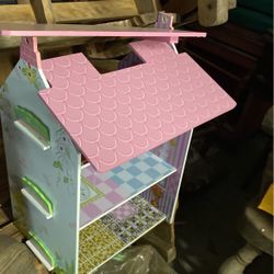 Doll House 