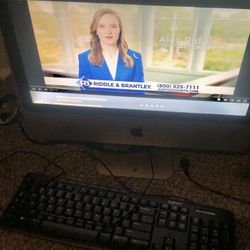 2009-2010 APPLE DESK COMPUTER !!!