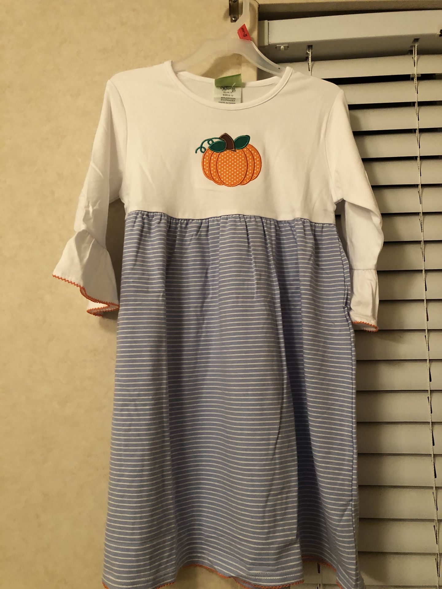Girl’s NWT Classic Whimsey Dress size 8/10