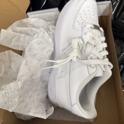 Nike Air Force 1 Size 4y