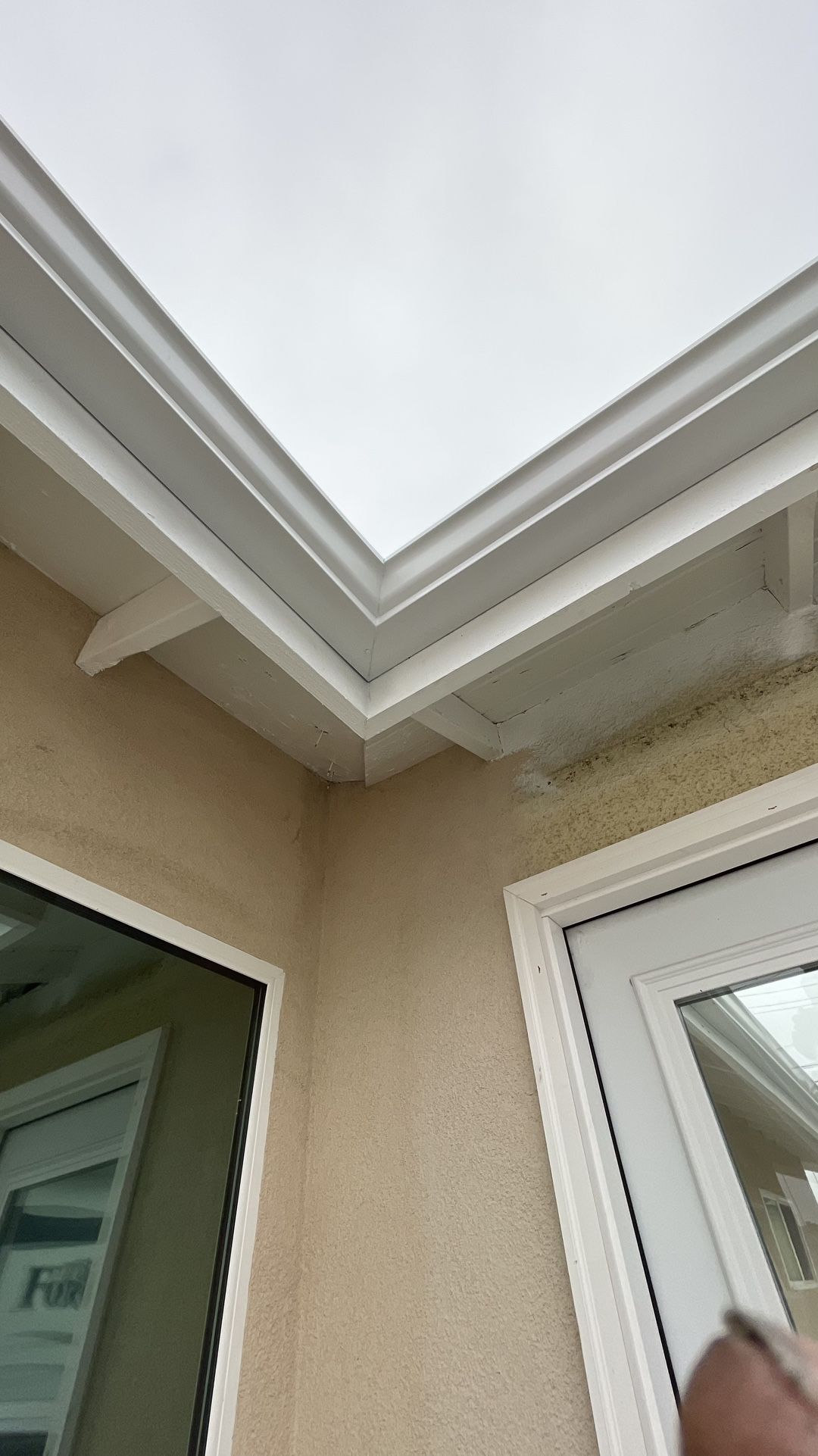 RAIN GUTTER π¦π¦π¦π¦π¦π¦π¦