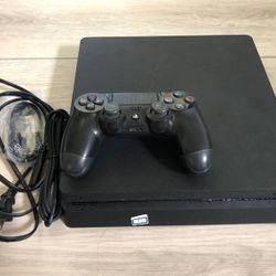 PS4 Slim