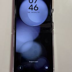 Samsung Galaxy Flip5 256GB UNLOCKED
