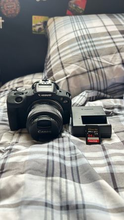 Canon R100