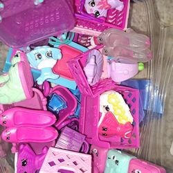 More The 50 Shopkins  diferens Colors In Figures$10.00