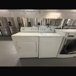 Whirlpool Washer And Dryer Set “27 ( Lavadora Y Secadora )