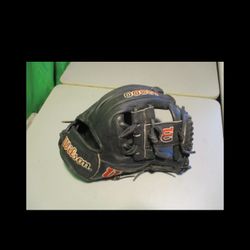 Used Wilson 1786 11.5" A2000 Baseball Glove ( Read The Description !!)