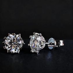 SHINNY & BRAND NEW Moissanite 925 Sterling Silver! (BEST DEAL!) 