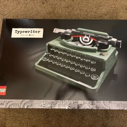 LEGO Ideas Typewriter 21327 - New Unopened 