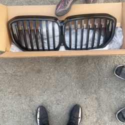 2024 X5 Front Grille 