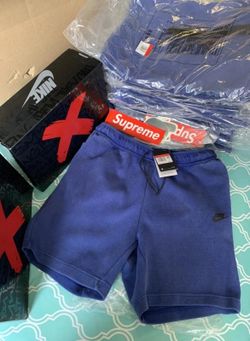 Brand New men's Nike tech fleece shorts washed blue size large and extra large only