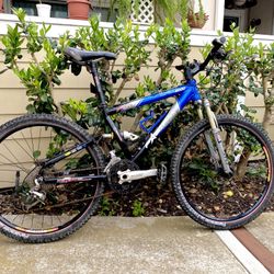 Mountain bike/Full Suspension