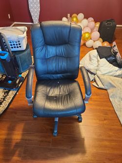 Black Leather Office Chair Gaming As Well