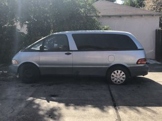 Toyota Previa Parts