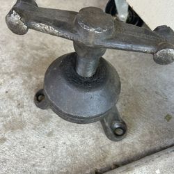 Vintage Blue Point Hub Wheel Axle Puller