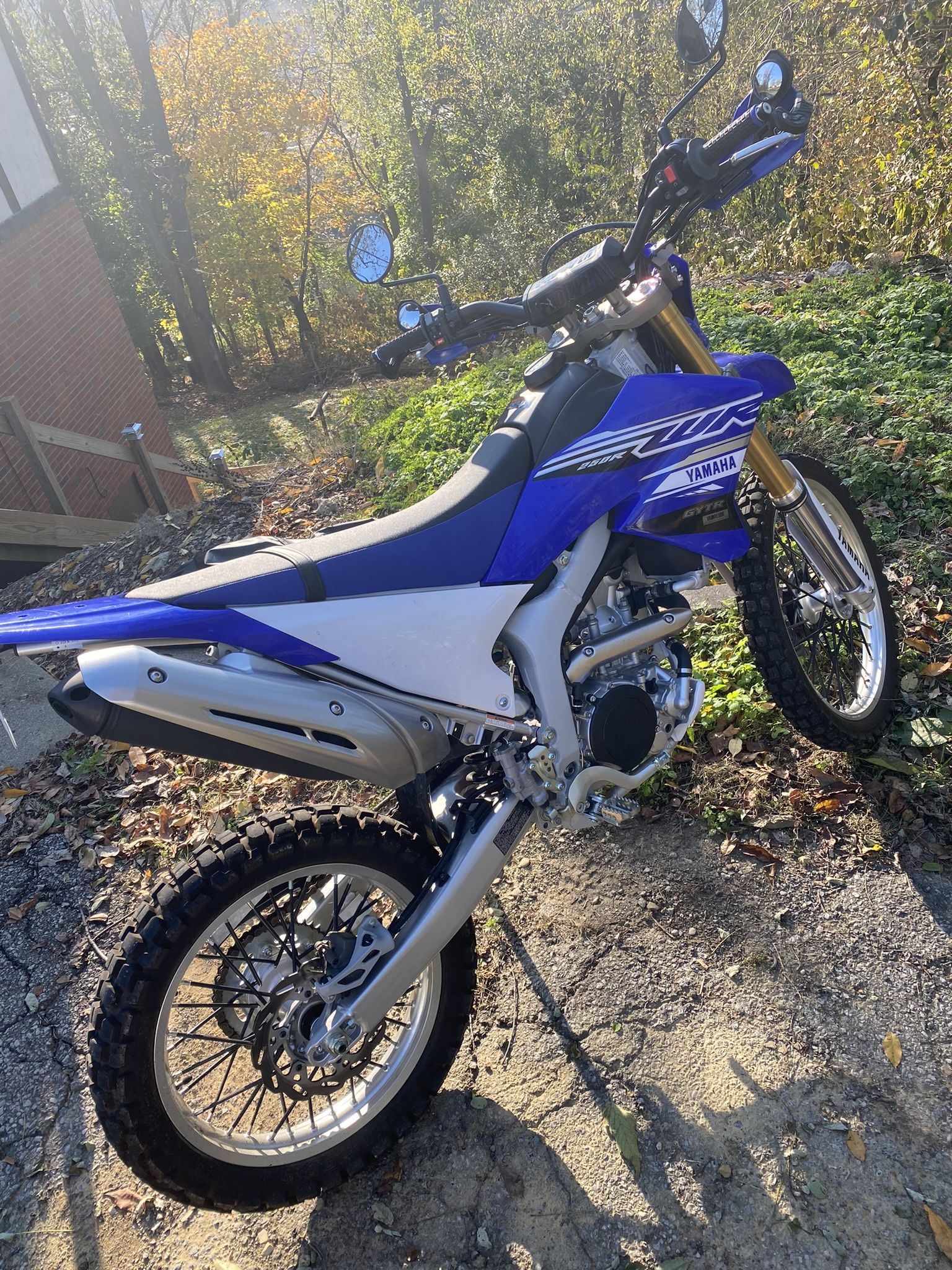 Yzwr250r