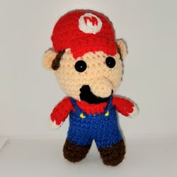  **reduced price** Crochet Super Mario plush 7 inch