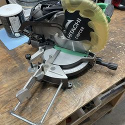 Hitachi 10” Compound Miter Saw