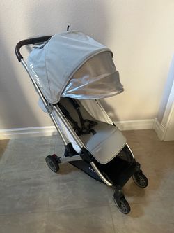Uppababy minu lightweight stroller