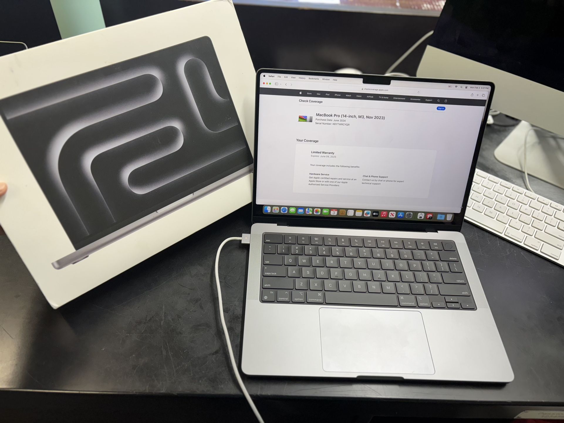 M3 Apple MacBook Pro 14 with AppleCare Warranty