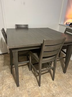Macys Counter Height Dining Table with Chairs