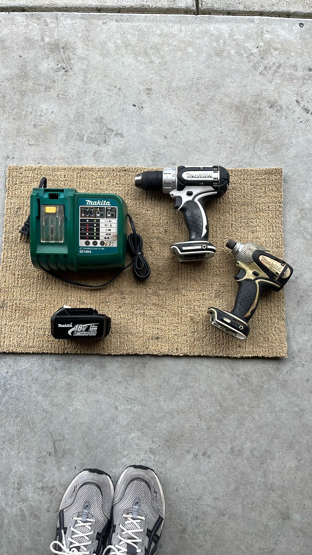 Makita Drill Set