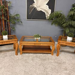 Nice Solid Wood Coffee Table With Matching End Tables ✨Delivery Available 🚛