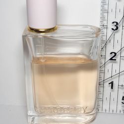 Burberry Her Perfume 