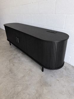 Black TV Stand ā Fluted Media Console ā Mid Century Modern ā Brand New!