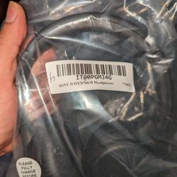 Sony WHXB700/ B Headphones 