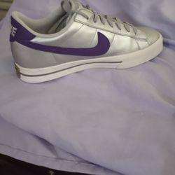Nike Sweet Classic Sneakers 