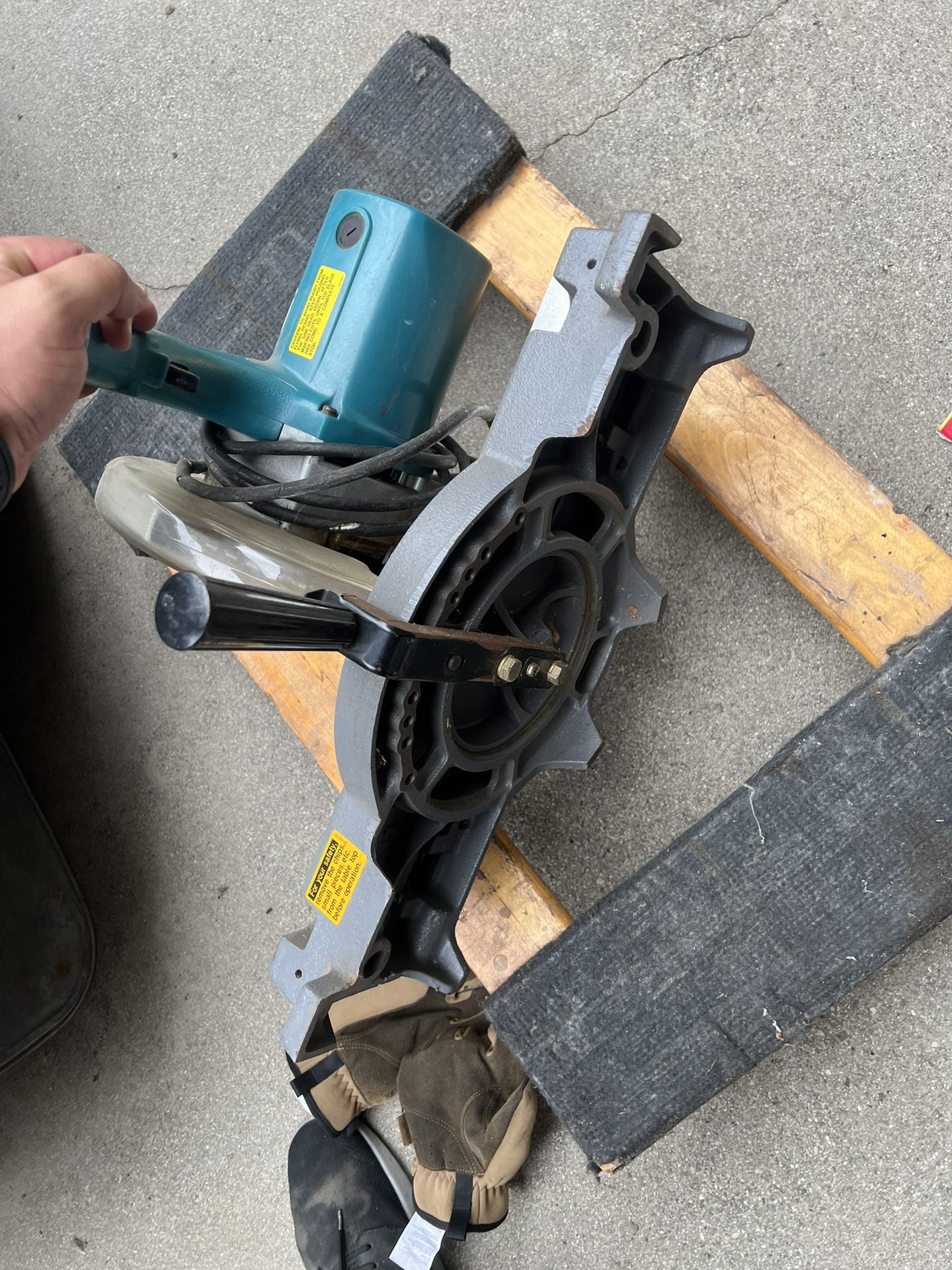 Mikita Chop Saw