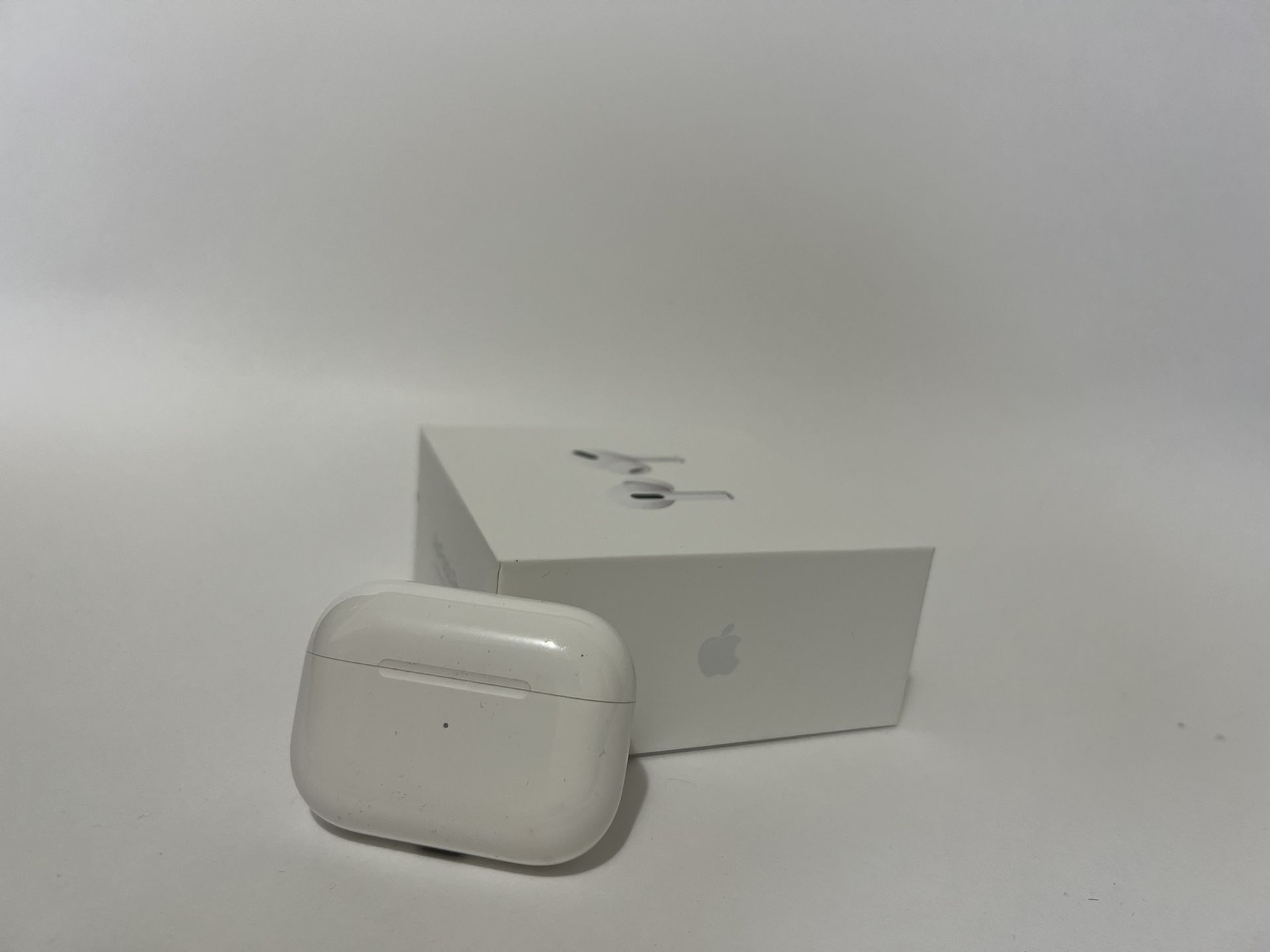 Apple Wireless AirPods Pro 