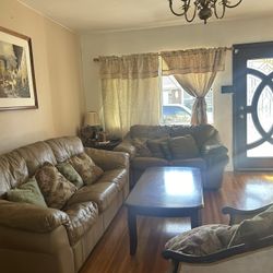 SE VENDE SALA‼️‼️