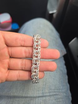 Silver esclava