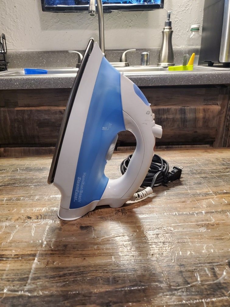 Hamilton beach iron
