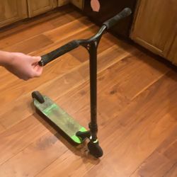 Envy Prodigy Pro Scooter 