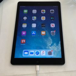 iPad Air 16 GB WiFi Included 