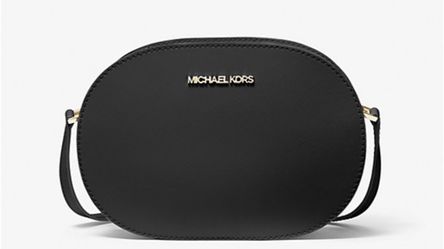 Bolsa MK Jet Set Travel Medium Crossbody