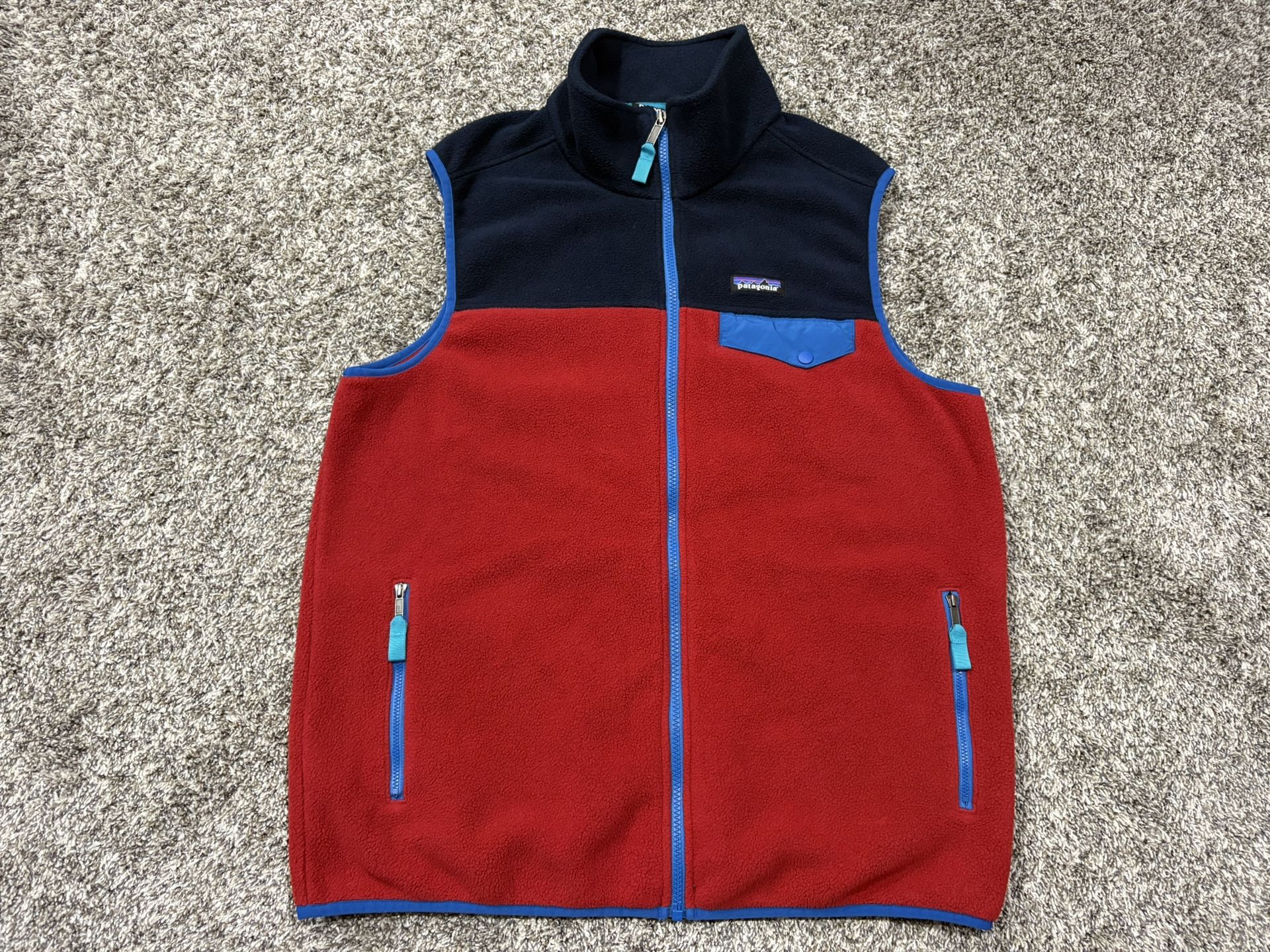 Men’s PATAGONIA ‘Synchilla’ Blue / Red Polyester Vest - Size Large