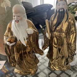 2 Beautiful Chinese Figurines 