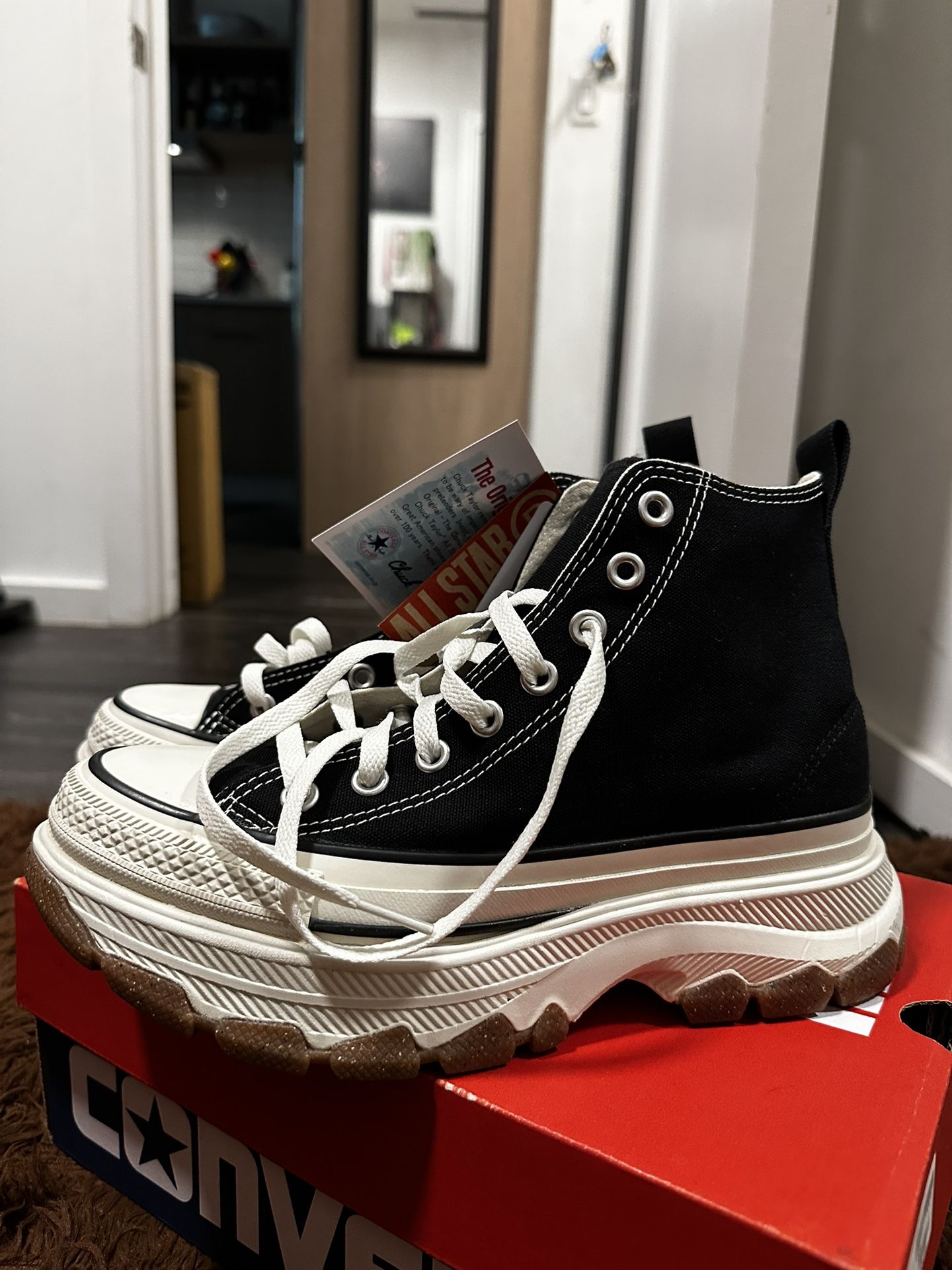 Converse Trekwave (Limited edition) Women's 8 Men's 6.5
