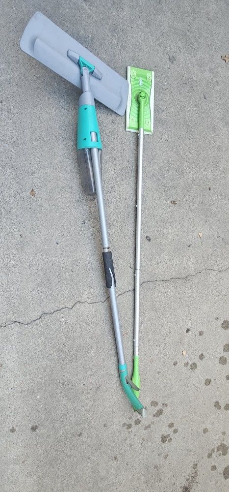 Used Cleaning supplies Swifter