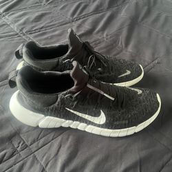 Nike Fly Knit Size 10