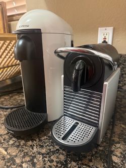 Nespresso Verturo Plus white and Nespresso Delonghi