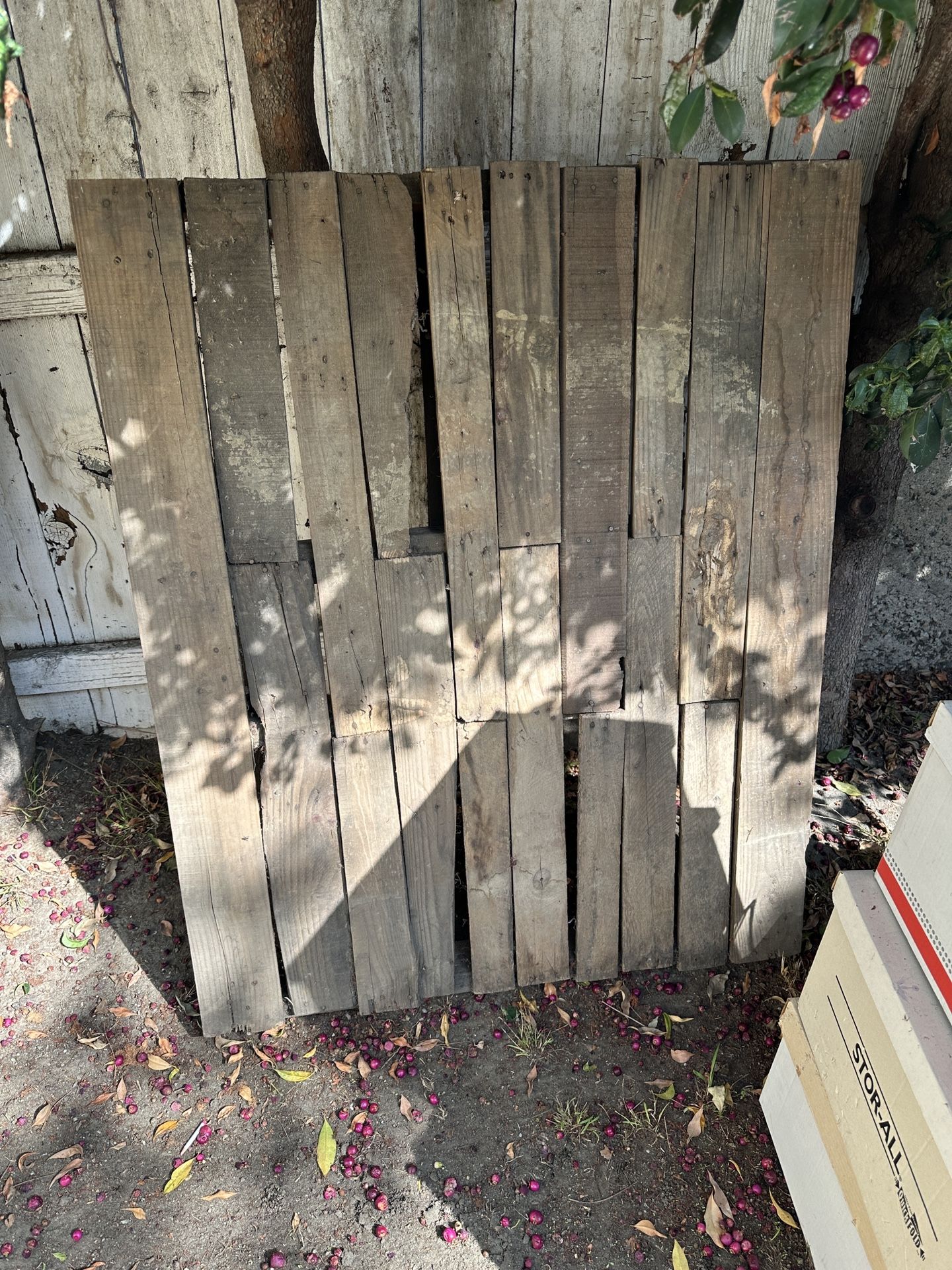 Free Wood Pallet