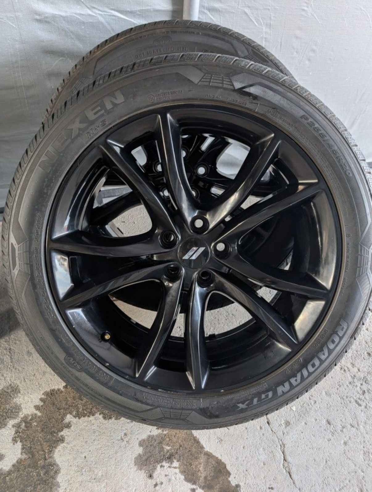 20 inch wheels Dodge charger, challenger & Chrysler 300