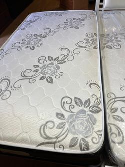 Deluxe brand twin size sales