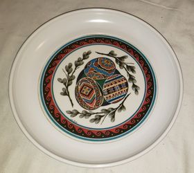 1973 Vintage Melamine Russian Easter Egg Hard Plastic Plate/Platter
