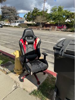 Free gaming chair